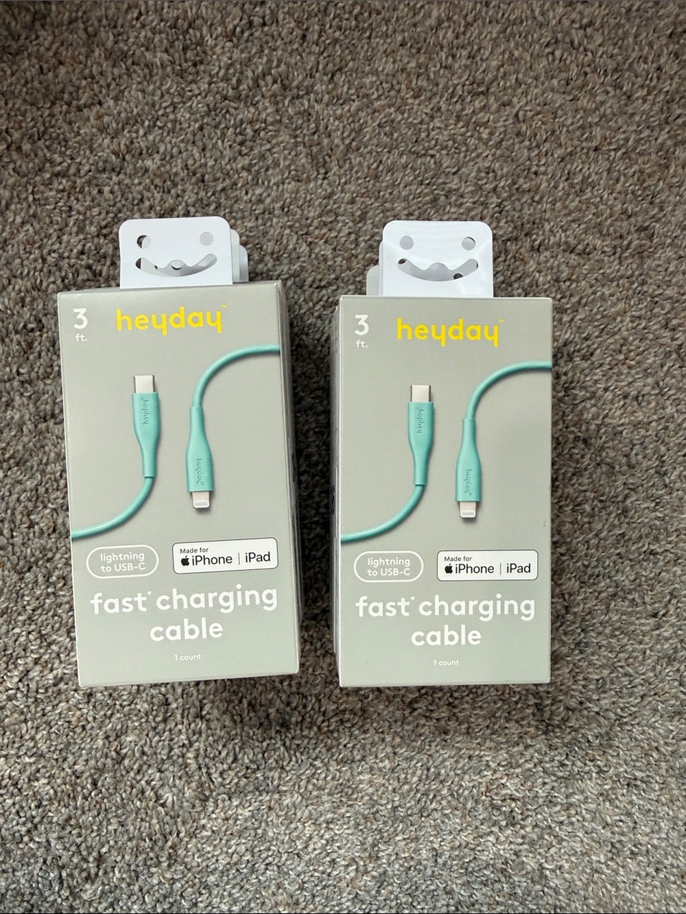 6 Heyday Lightning to USB-C Fast Charging Cable — Mint Green